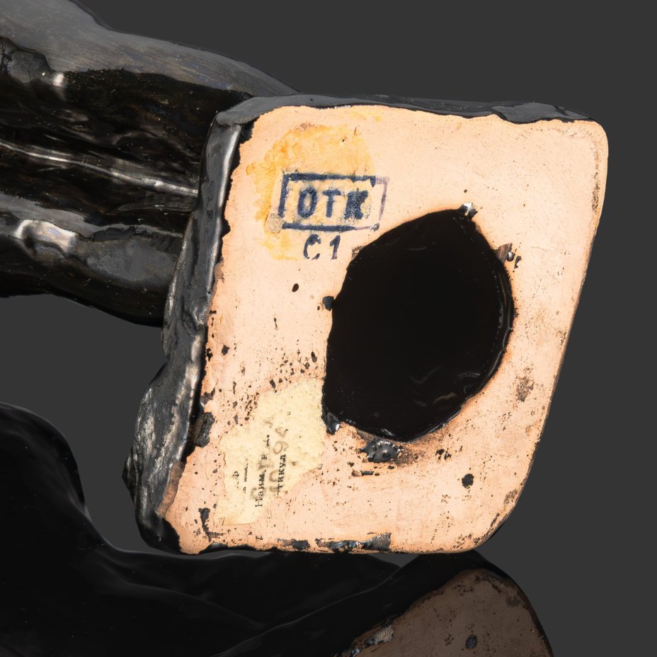 Скульптура "Обнаженная", скульптор Шульц Гавриил Александрович, керамика, поливы, Гжельский керамический завод, СССР, 1960-1970 гг.