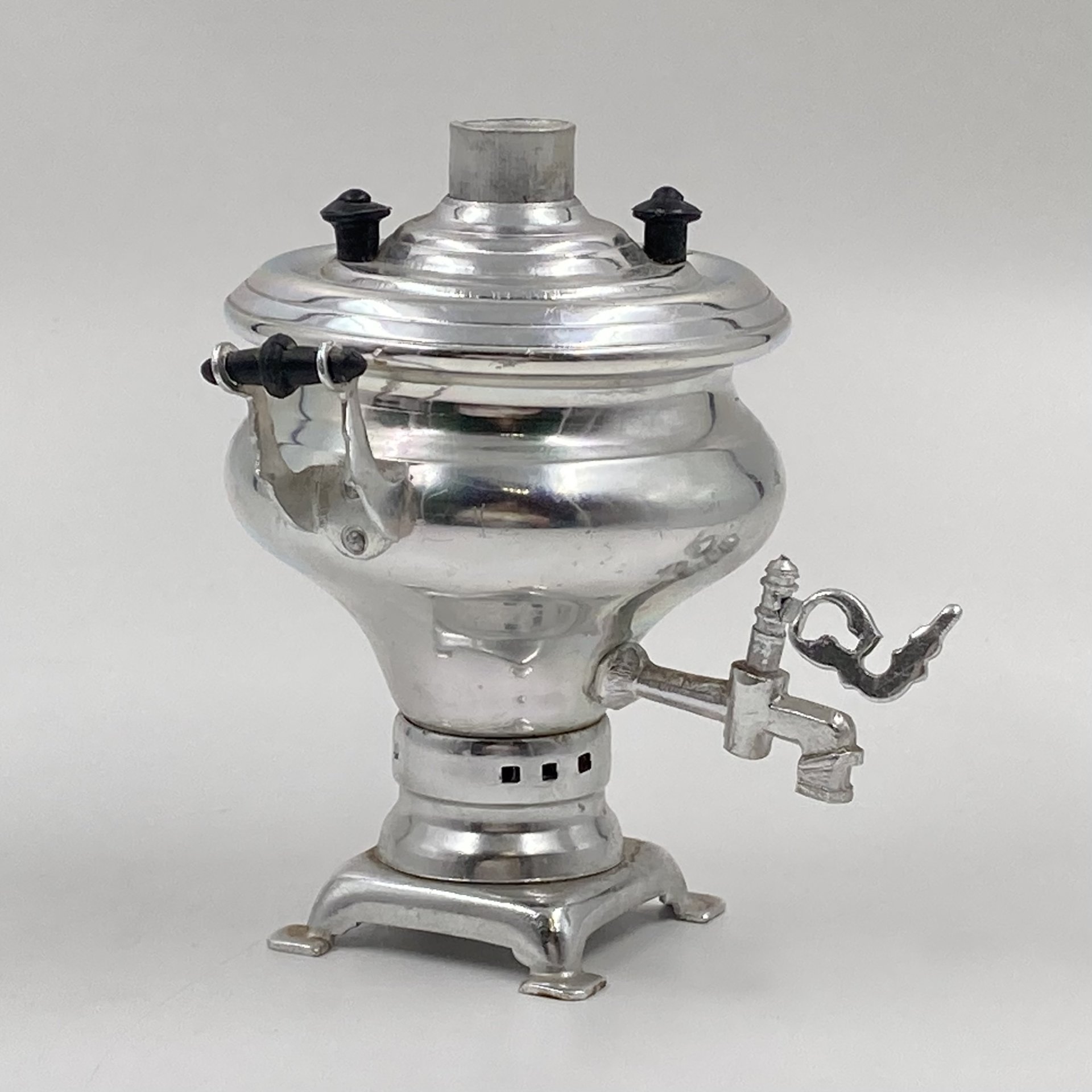 Самовар сувенирный, металл, пластик, СССР, 1970-1990 гг.