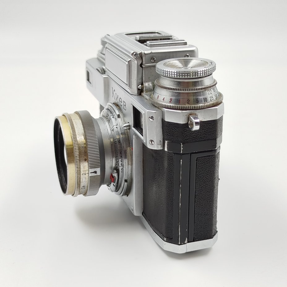 Фотоаппарат "Киев-4А" с объективом "Юпитер-8", 1:2 F=5cm [№5508601], в оригинальном чехле, Киевский завод «Арсенал»