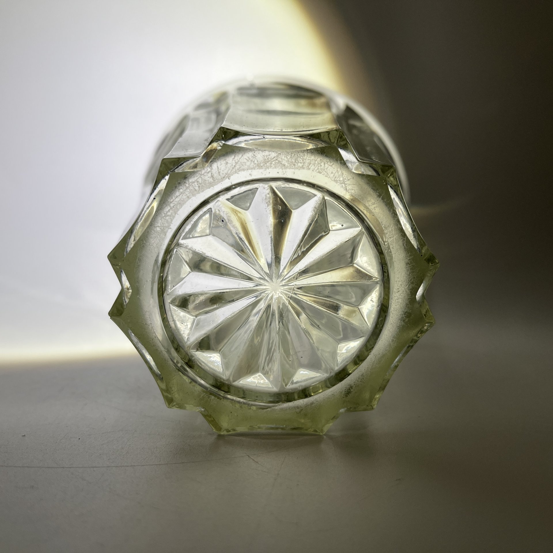 Ваза-стакан (большой), стекло, Завод «Красный Гигант», СССР, 1950-1960 гг.