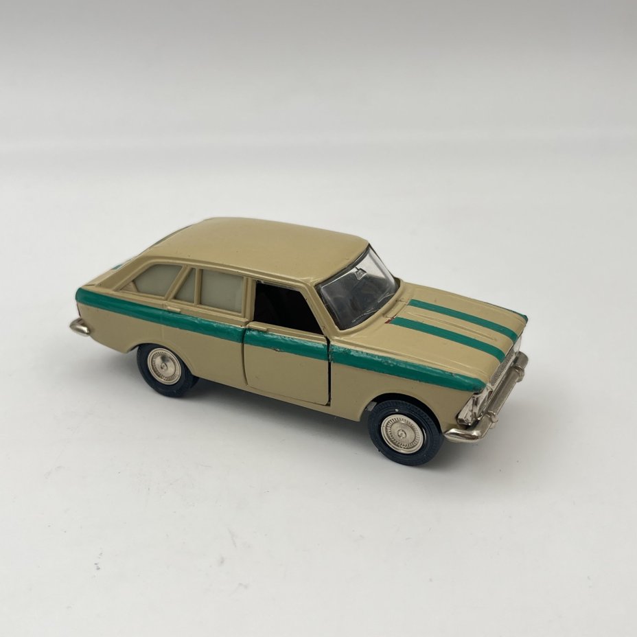 Модель автомобиля "ИЖ-1500 Комби", металл, пластик, СССР, 1980-1990 гг.