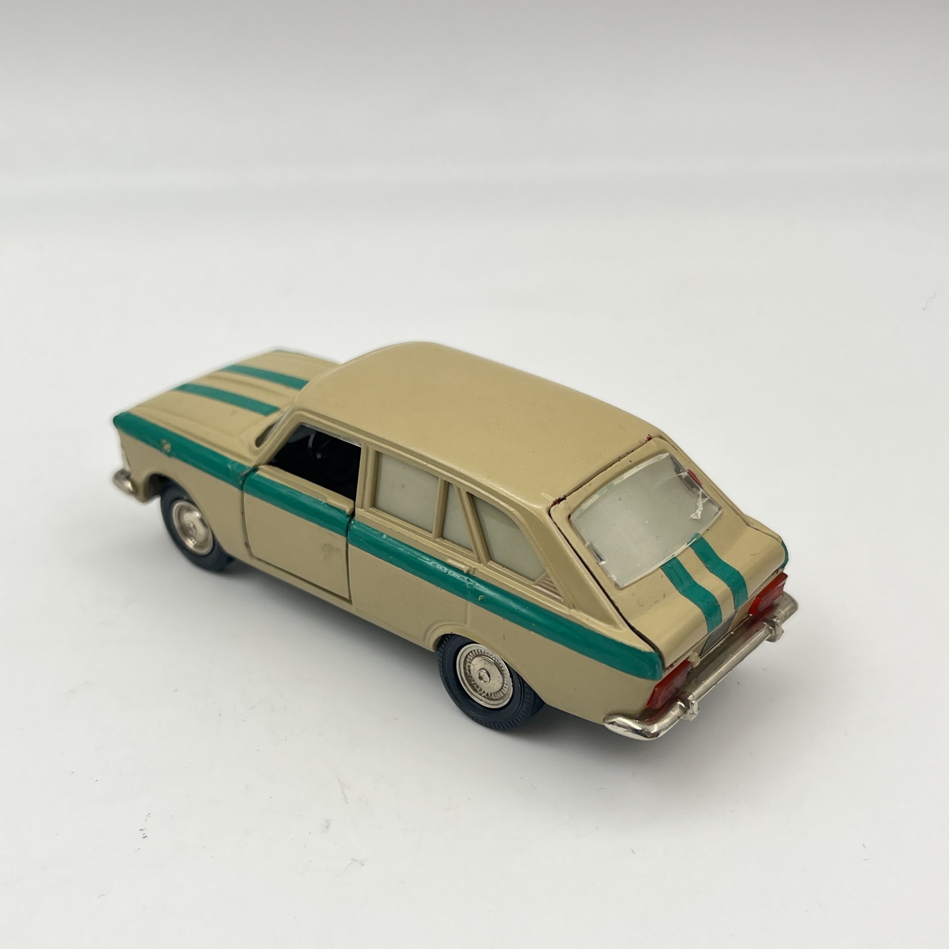 Модель автомобиля "ИЖ-1500 Комби", металл, пластик, СССР, 1980-1990 гг.