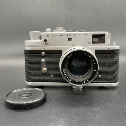 Фотоаппарат "Зоркий-4" в оригинальном кофре, Красногорский механический завод (КМЗ)