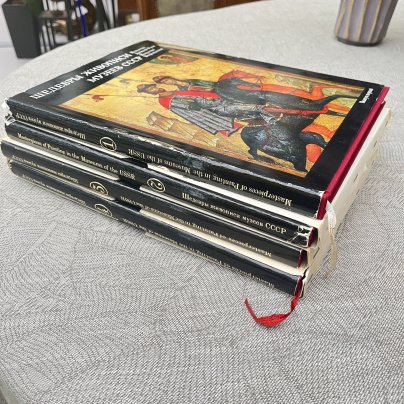 Альбом (книга) "Шедевры живопись музеев СССР" в футлярах, 4 выпуска, авт.-сост. Н. Е. Григорович, ред. Д. В. Сарабьянов