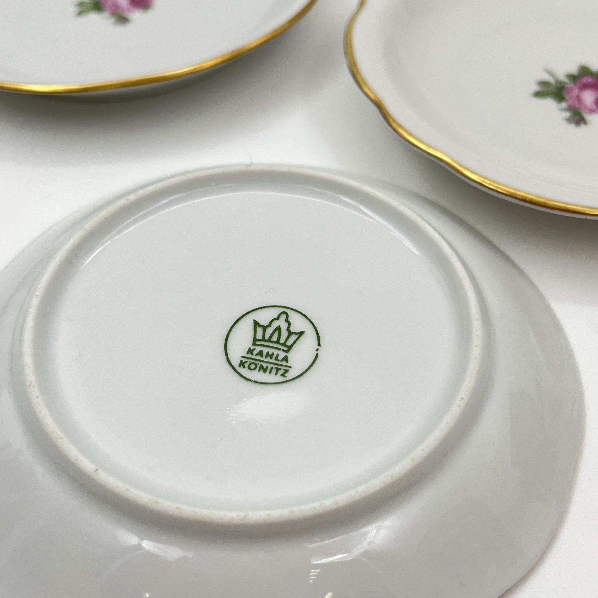 Набор из 6-ти блюдец (розеток) с цветочным декором, фарфор, деколь, золочение, Kahla, ГДР, 1964-1968 гг.