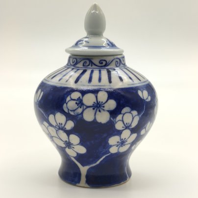 Чайница (имбирница), украшенная декором в виде цветущей сливы мэй (крышка в подборе)