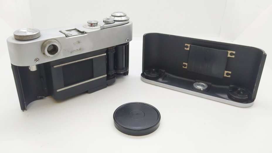 Фотоаппарат "ФЭД-3" с объективом "Индустар-26м" в кофре и в оригинальной коробке, Харьковский машиностроительный завод им. Дзержинского (ФЭД)