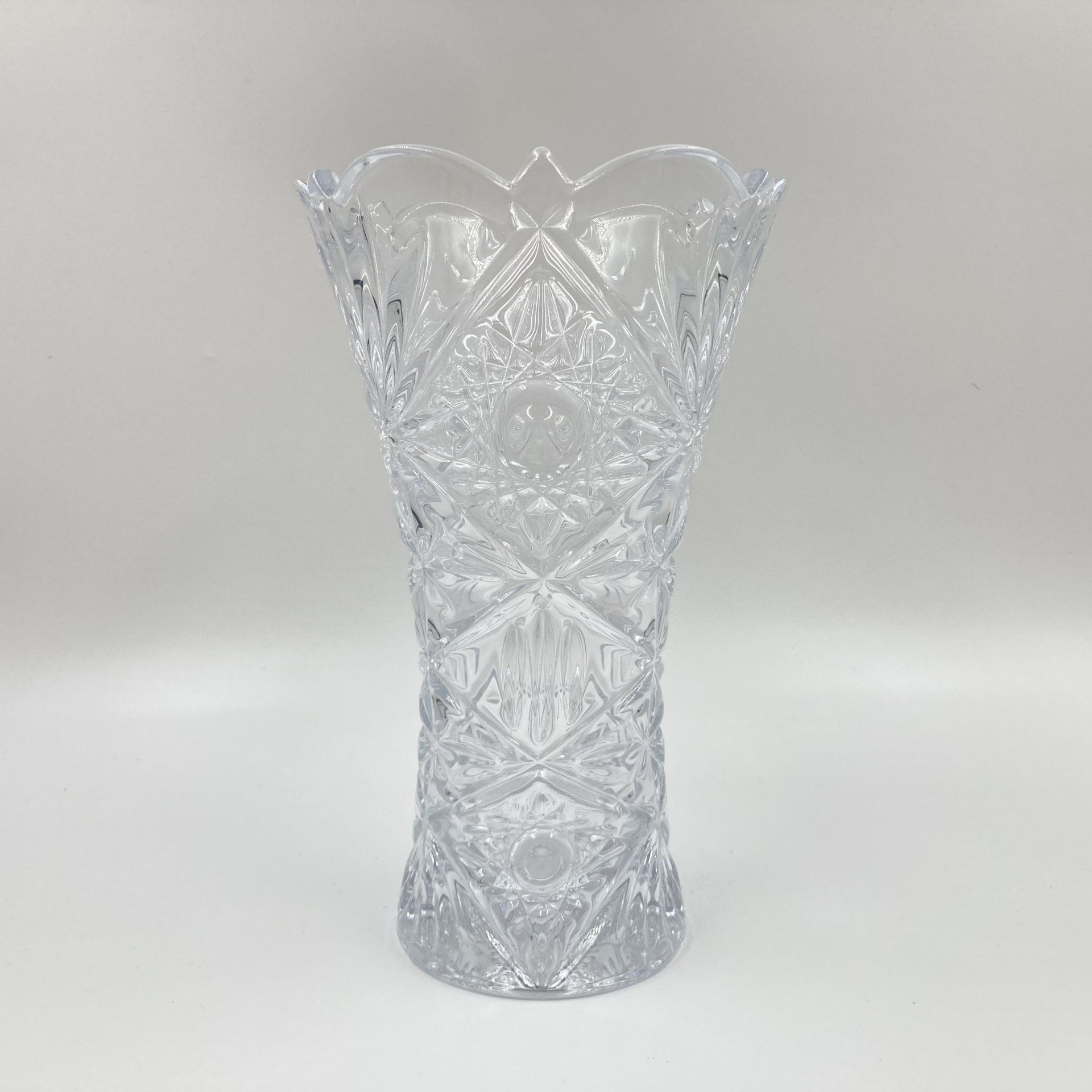 Ваза с рельефным декором, хрусталь, пресс, СССР, 1970-1990 гг.