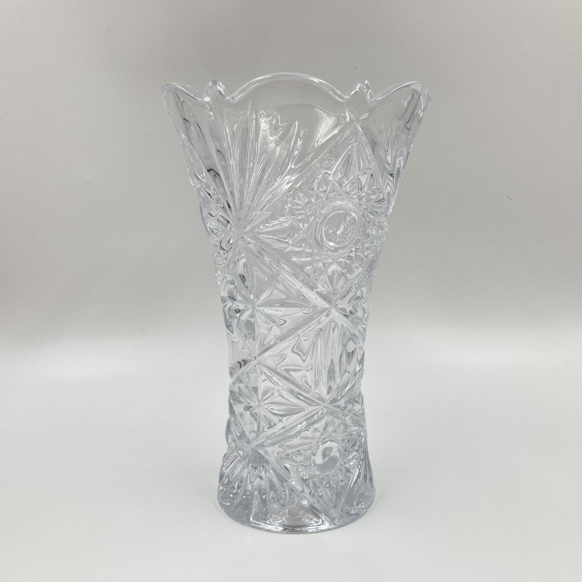 Ваза с рельефным декором, хрусталь, пресс, СССР, 1970-1990 гг.