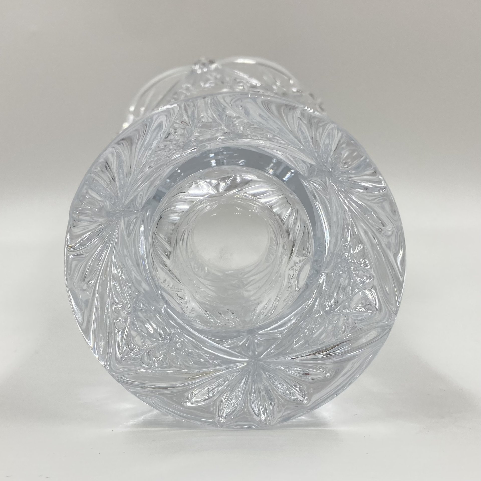 Ваза с рельефным декором, хрусталь, пресс, СССР, 1970-1990 гг.