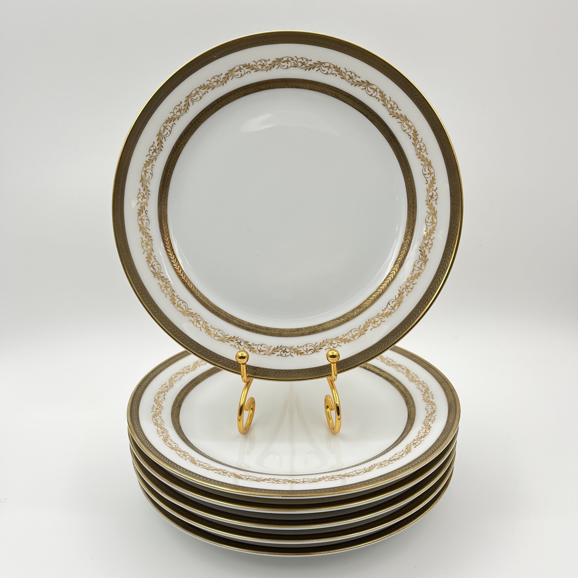 Набор десертных тарелок с растительным декором на 5 персон, серия "Charleroi-Bruxelles", фарфор, золочение, Tirschenreuth, Германия, 1969-1990 гг.