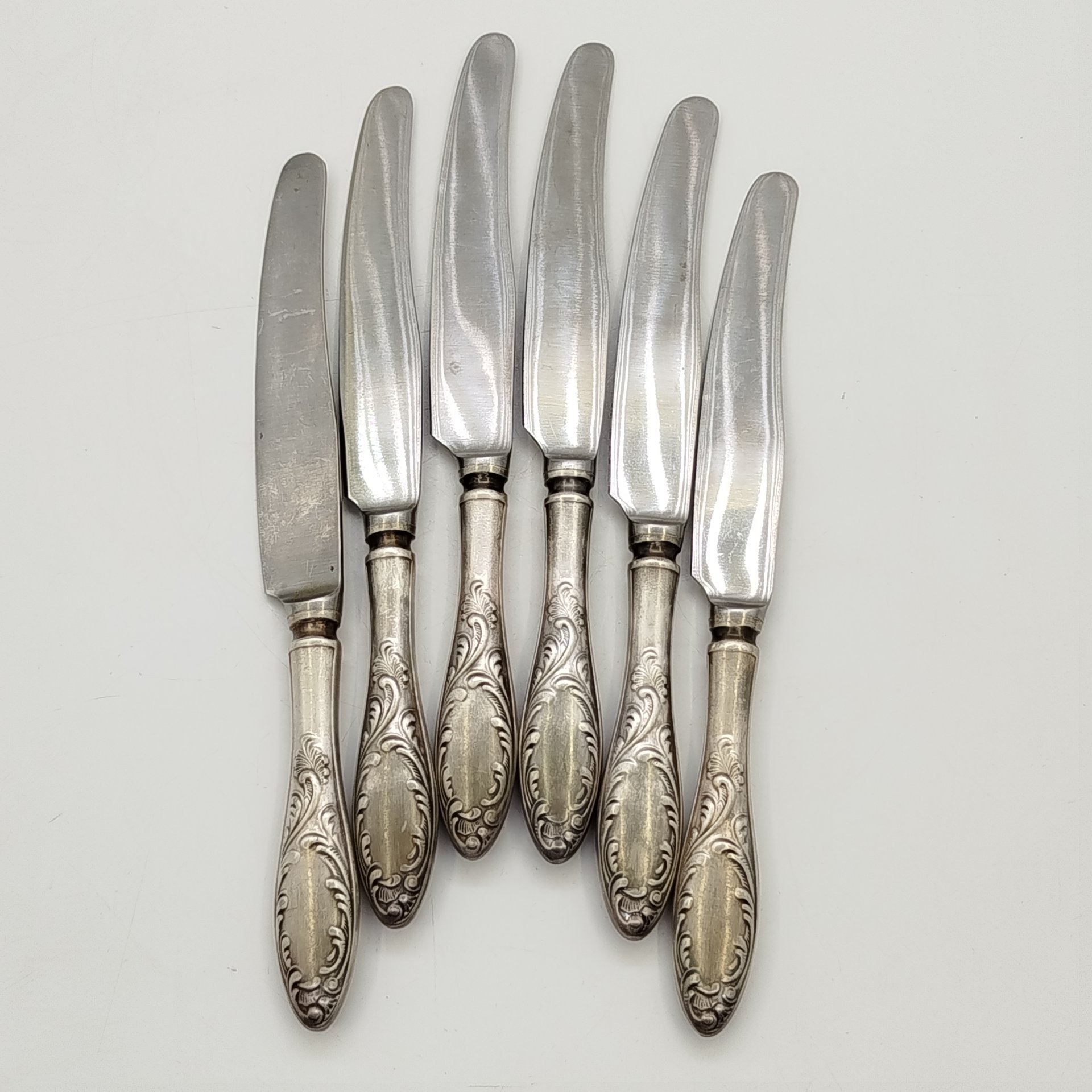 Набор из шести десертных ножей "Пламя"