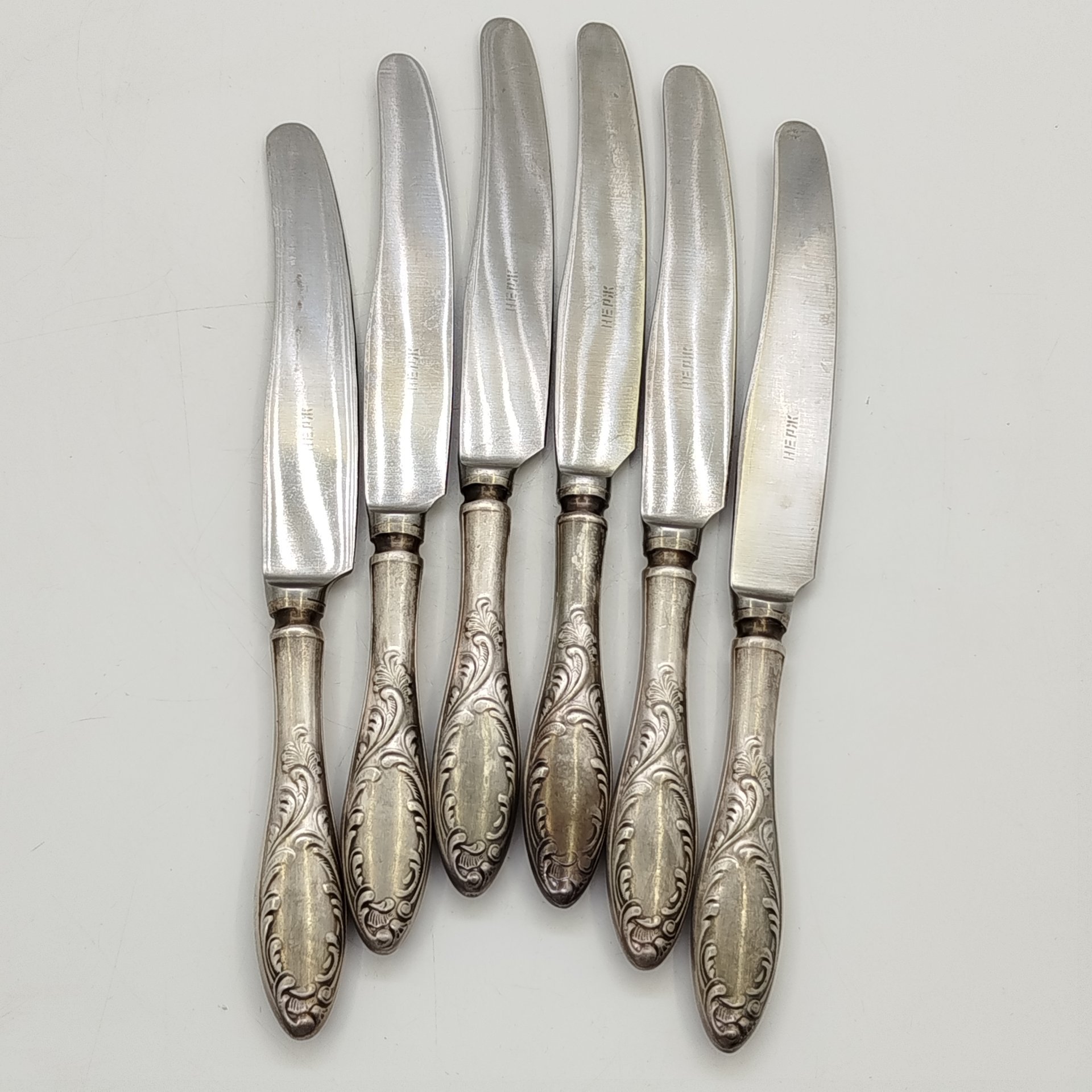 Набор из шести десертных ножей "Пламя"