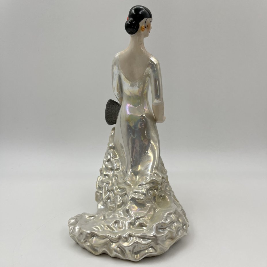 Статуэтка "Кармен" ("Испанский танец"), автор О. Л. Жникруп