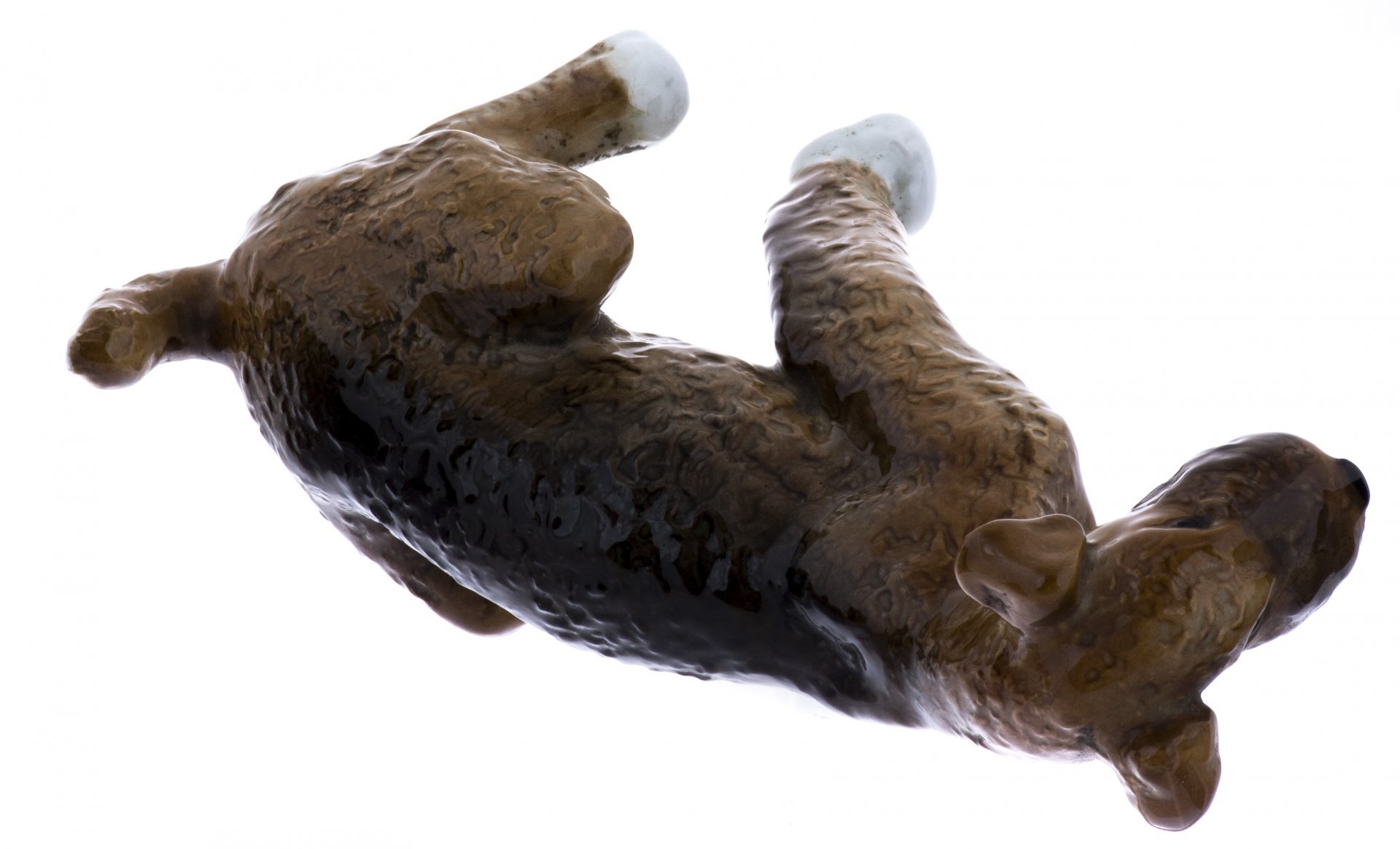 Статуэтка "Эрдельтерьер", фарфор, роспись, Ленинградский фарфоровый завод, скульптор Б. Воробьев, СССР, 1970-1980 гг., Ленинградский фарфоровый завод (ЛФЗ)