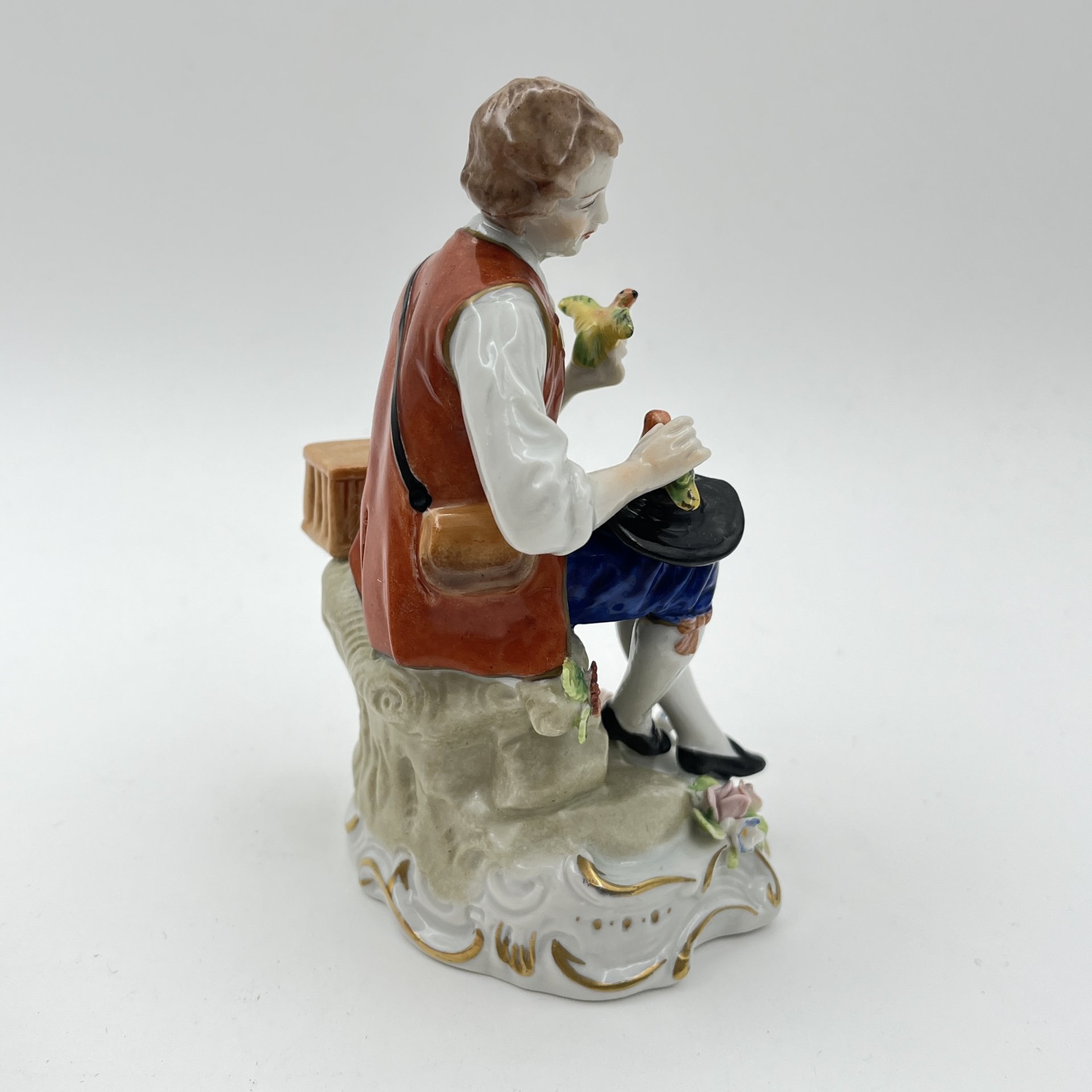 Статуэтка "Птичник", фарфор, роспись, золочение, Sitzendorf, Германия, 1950-1972 гг.