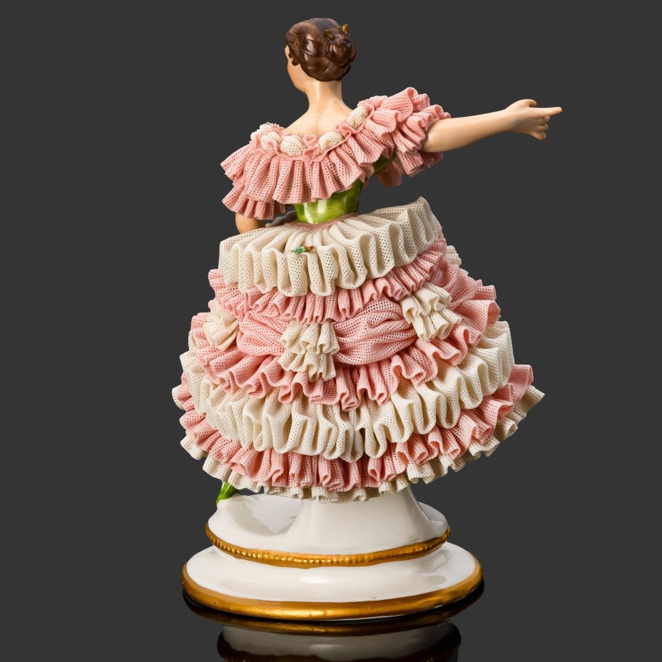 Статуэтка "Танцовщица с веером", Irish Dresden