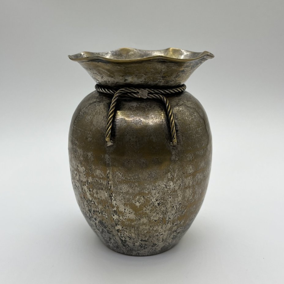 Ваза интерьерная со шнурком, металл, 1970-1990 гг.