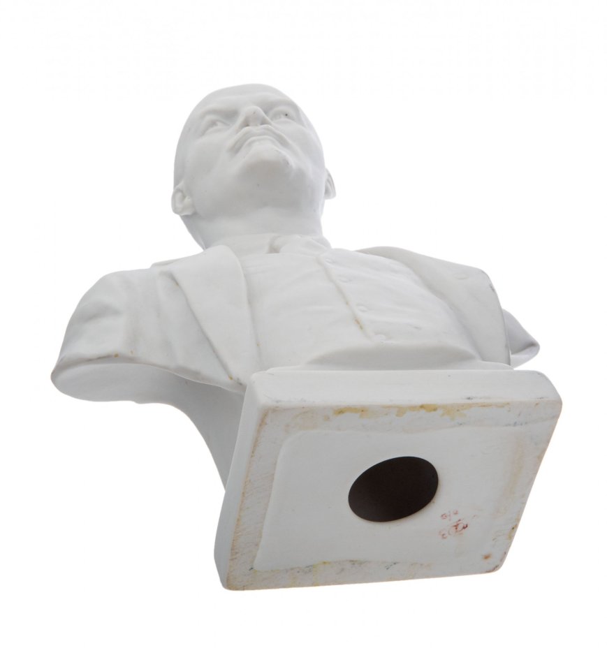 Бюст В.И.Ленина, бисквит, ЛФЗ, г. Ленинград, СССР, 1957-1965 гг.