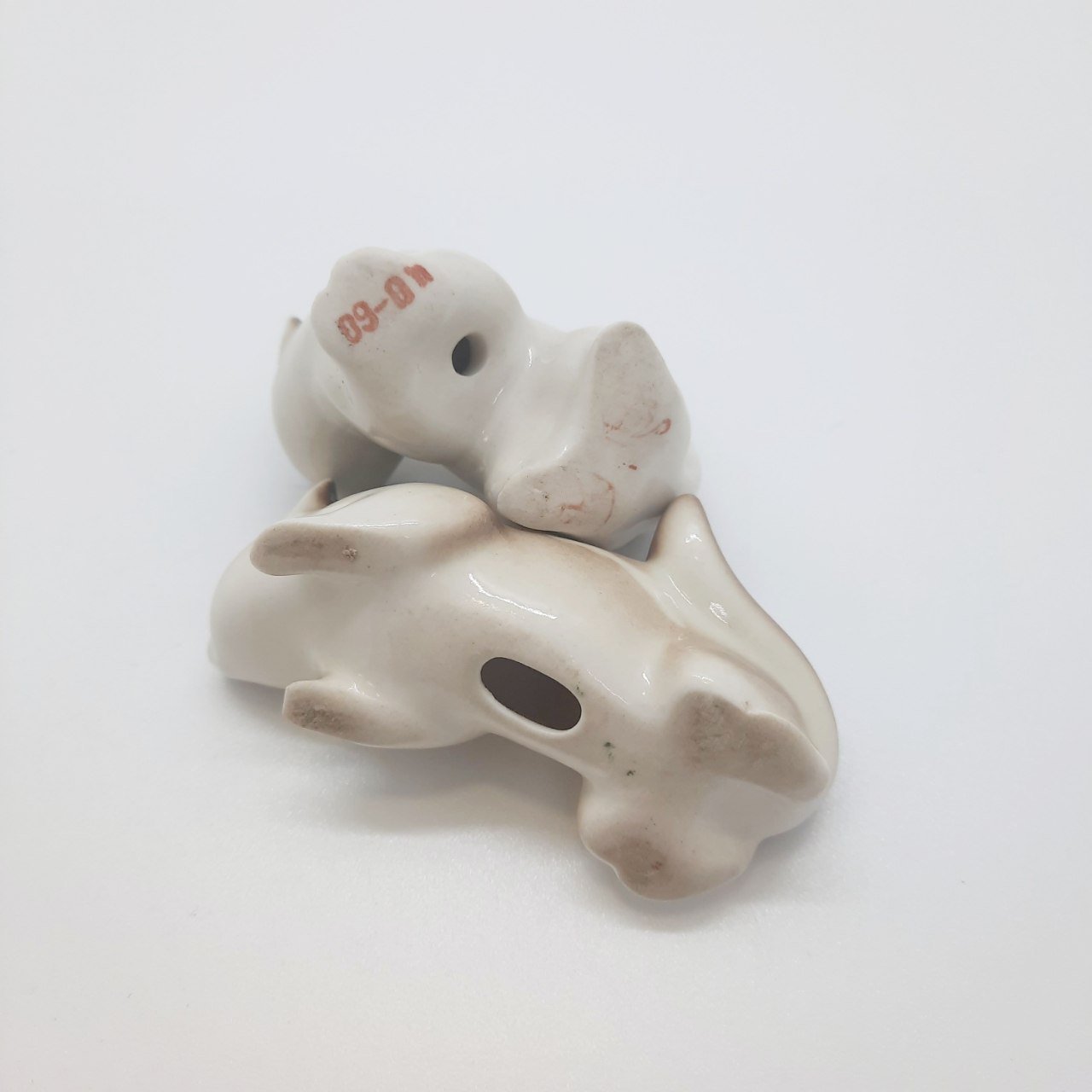 Набор из двух статуэток "Бурундуки", фарфор, роспись, Ленинградский фарфоровый завод (ЛФЗ), Ленинградский фарфоровый завод (ЛФЗ)