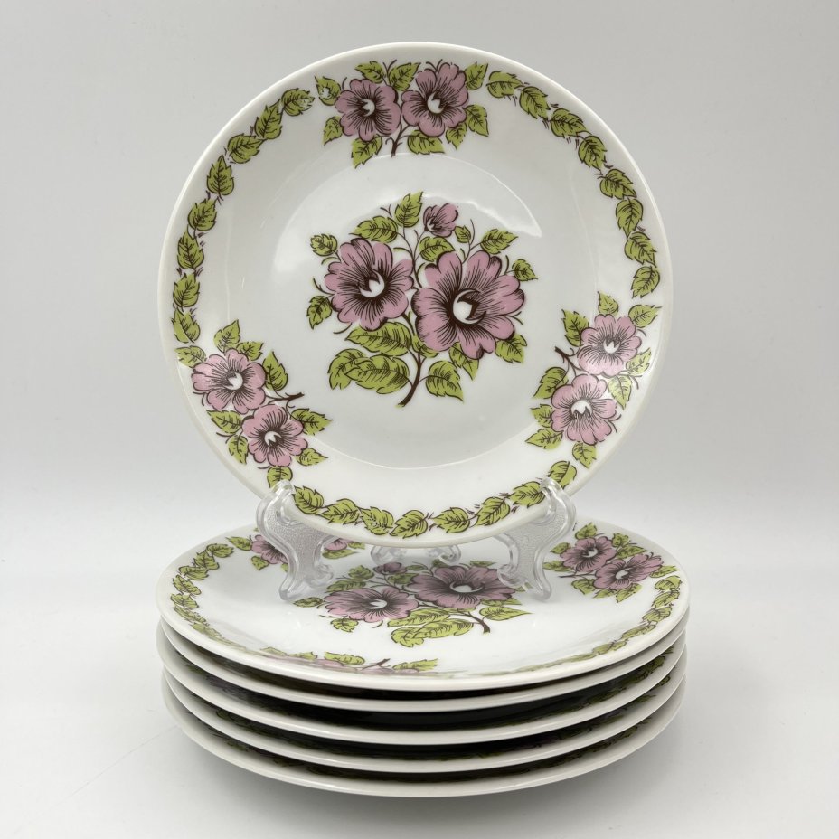 Набор из шести пирожковых тарелок с цветочным декором в розово-зеленой гамме