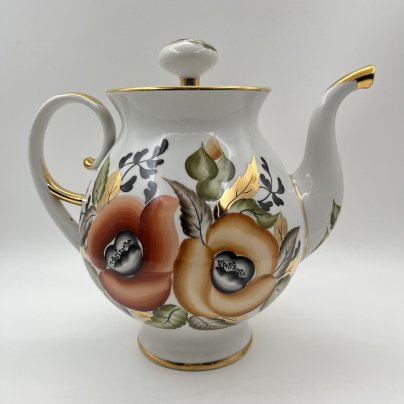 Чайник с цветочным декором (большой), фарфор, роспись, золочение, Ленинградский опытный завод (ЛОЗ), СССР, 1984-1991 гг.