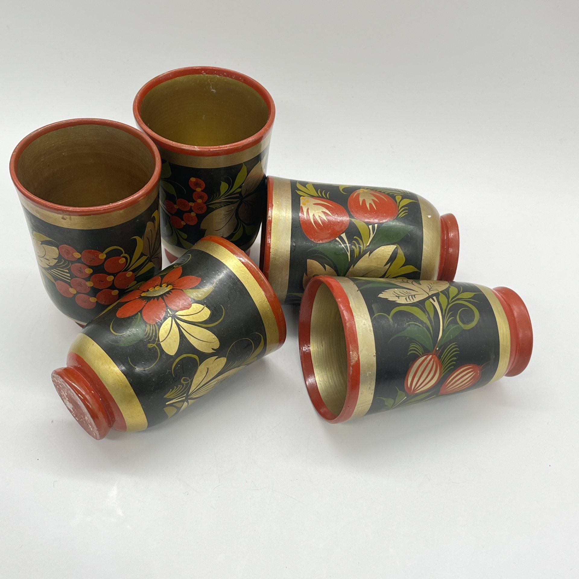 Набор из 5 стаканов/стопок "Хохлома", дерево, роспись, СССР, 1970-1990 гг.