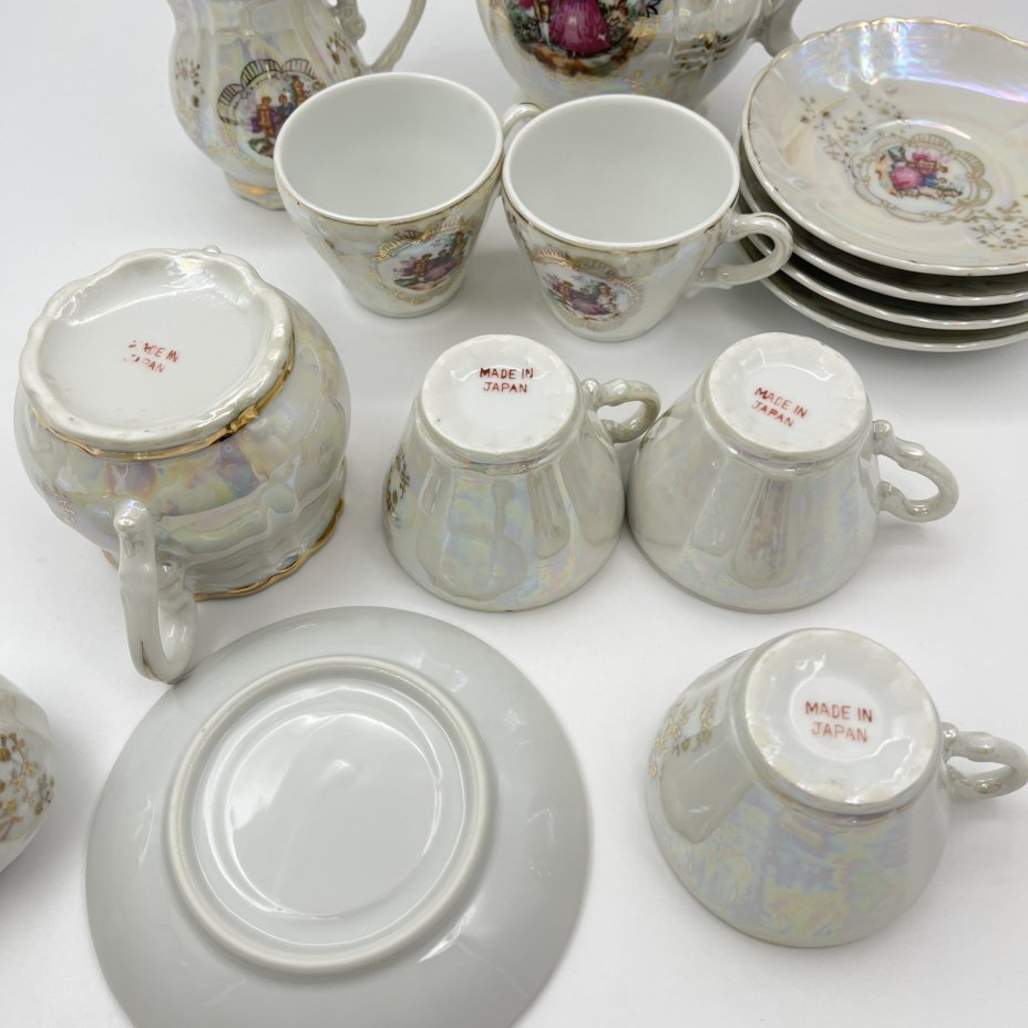 Кофейный музыкальный сервиз "Мадонна" на 5 персон (13  предметов)