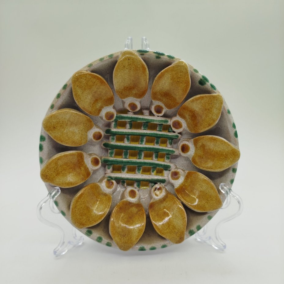 Декоративные парные настенные тарелки с цветочным декором, керамика, 1990-2010 гг.