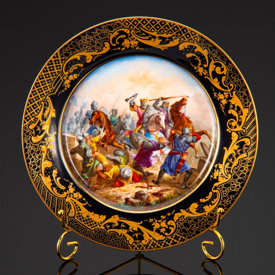 Тарелка декоративная с батальным сюжетом "Битва при Тайллебуре" (выполнена для дворца Тюильри "Chateau des Tuileries"), фарфор, крытье кобальтом, золочение, цировка, роспись, Севрская фарфоровая мануфактура (Sevres), Франция, 1844 г.