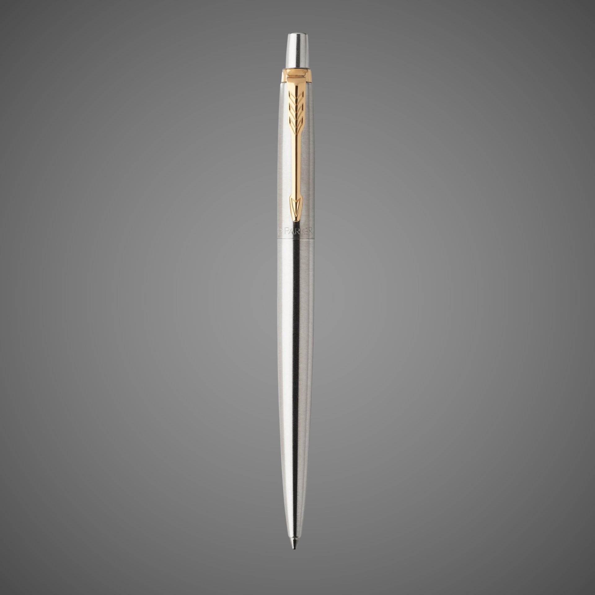 Подарочный набор: Шариковая ручка Parker Jotter Essential, St. Steel GT, стержень: Mblue и Ежедневник недатированный, черный., Металлы: нержавеющая сталь, позолота, позолота