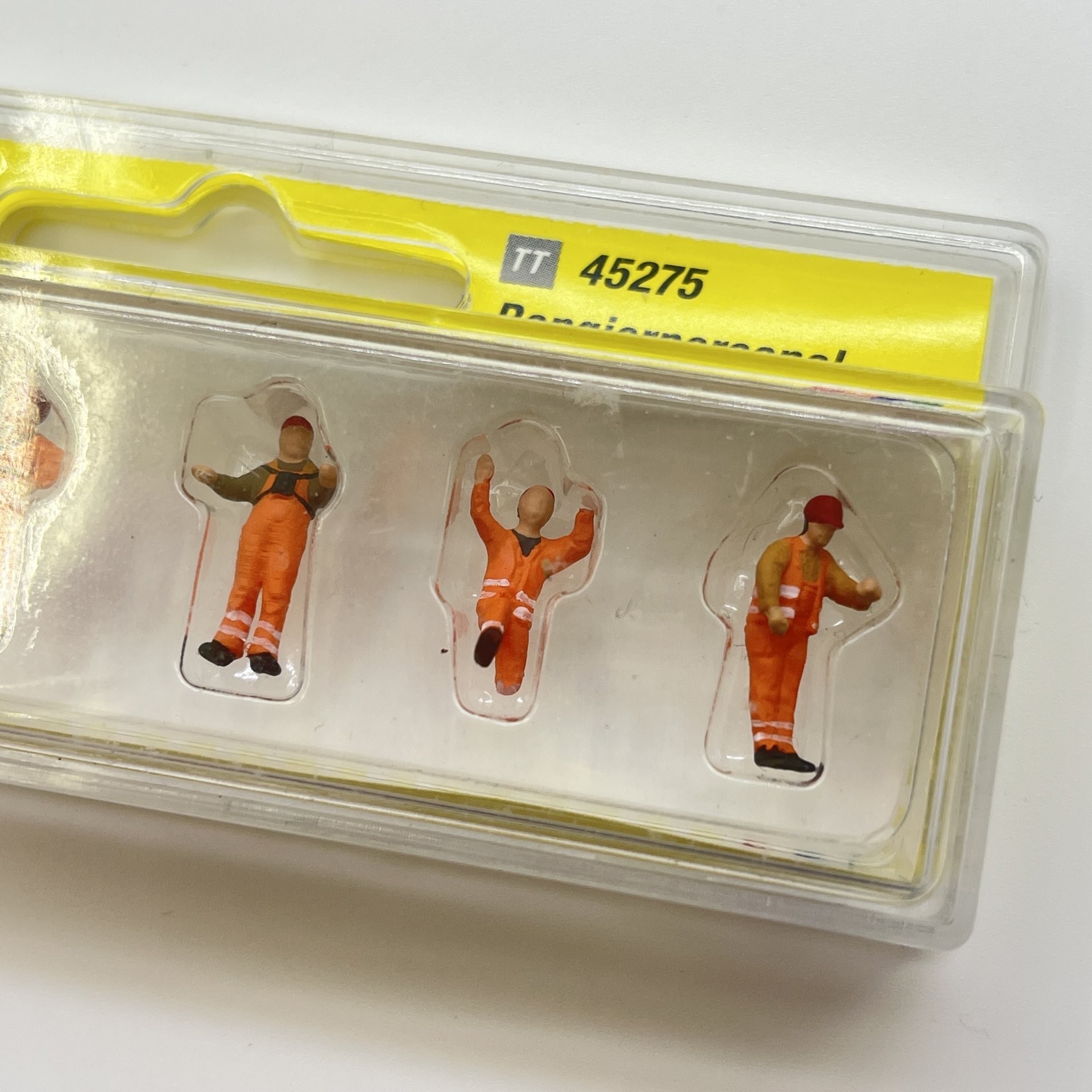 Набор Rangierpersonal (рабочие) в оригинальной упаковке для модели железной дороги, Noch, пластик, Германия, 1980-2000 гг.