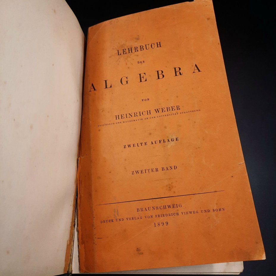 Книга "Lehbruch der Algebra" на немецком языке ("Учебник алгебры"), бумага, печать, ледерин