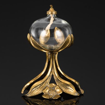 Лампа масляная в стиле модерн на фигурном основании в виде цветов, металл, стекло, Западная Европа, 1920-1930 гг.