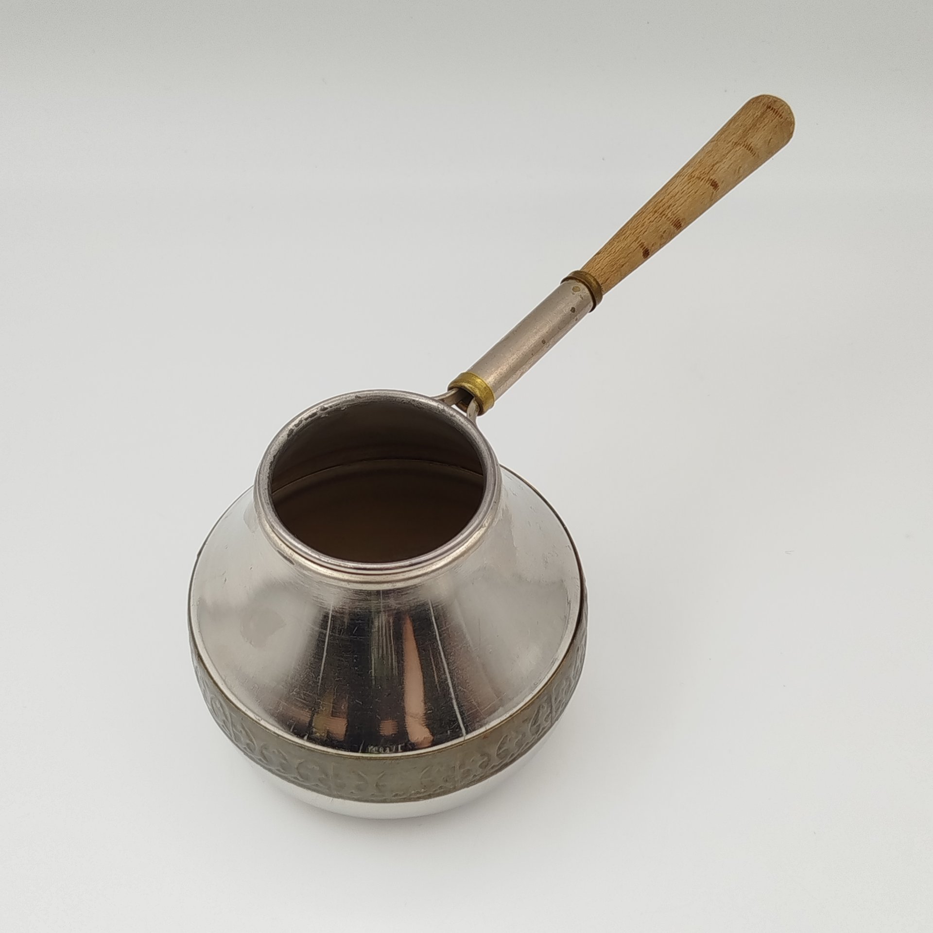 Турка с орнаментальным декором