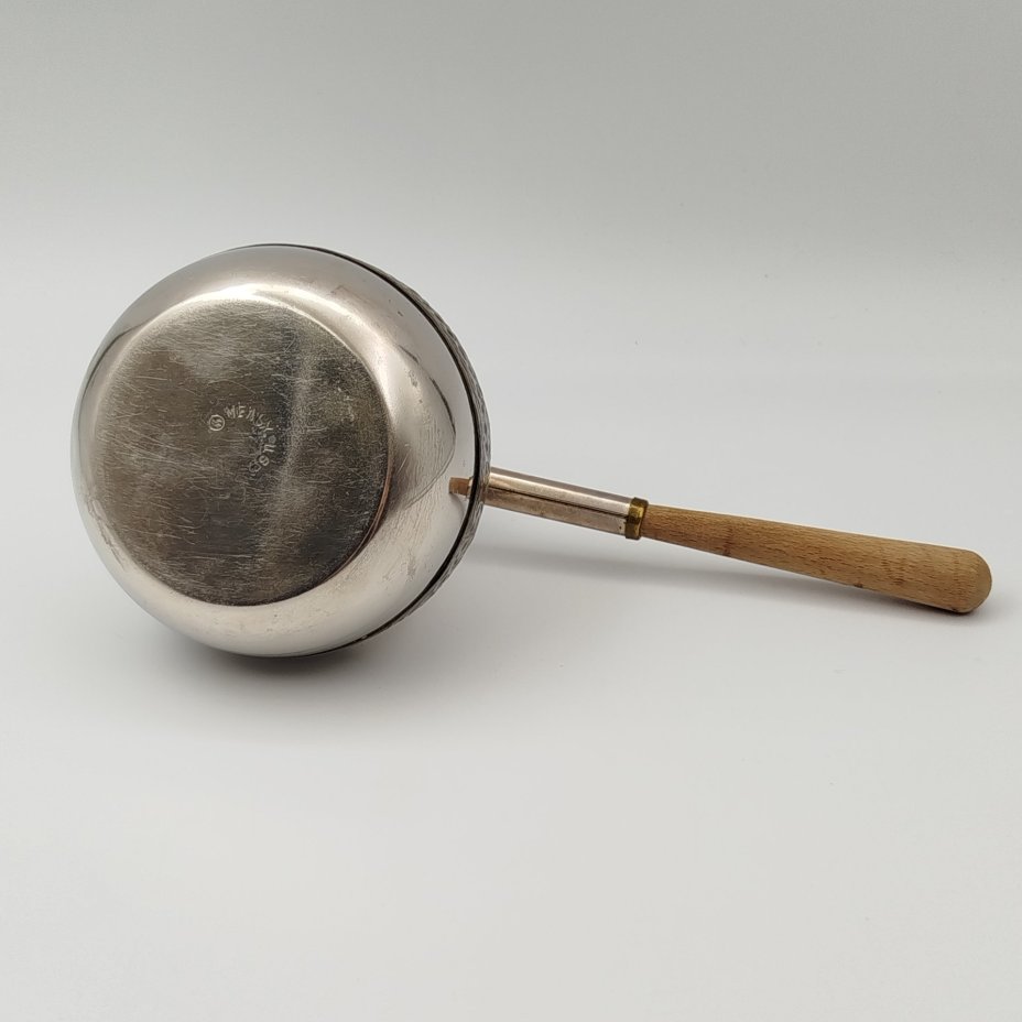 Турка с орнаментальным декором