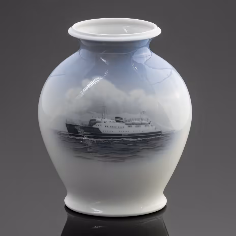 Ваза "Лайнер Broen", Royal Copenhagen
