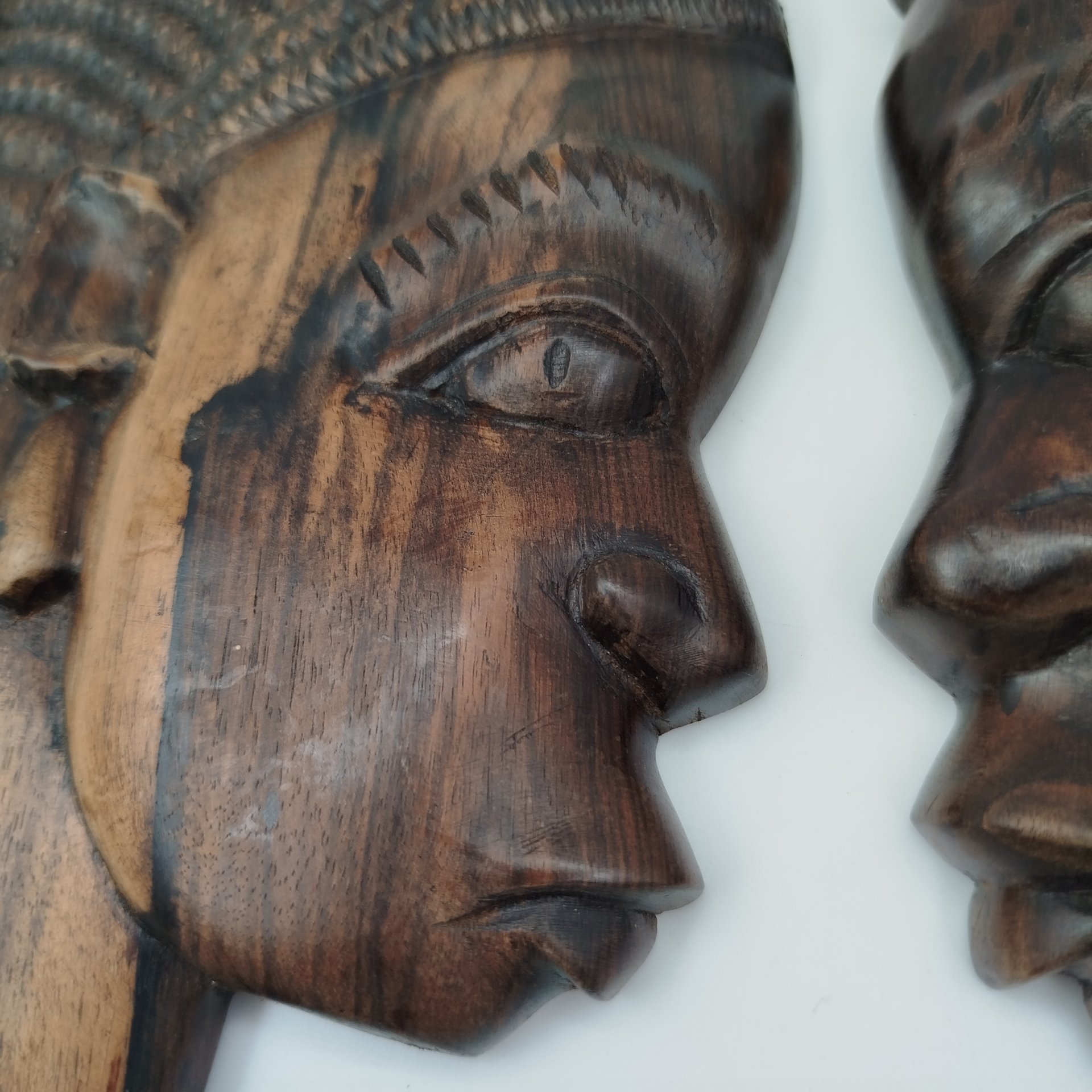 Барельефы настенные представителей африканских племён