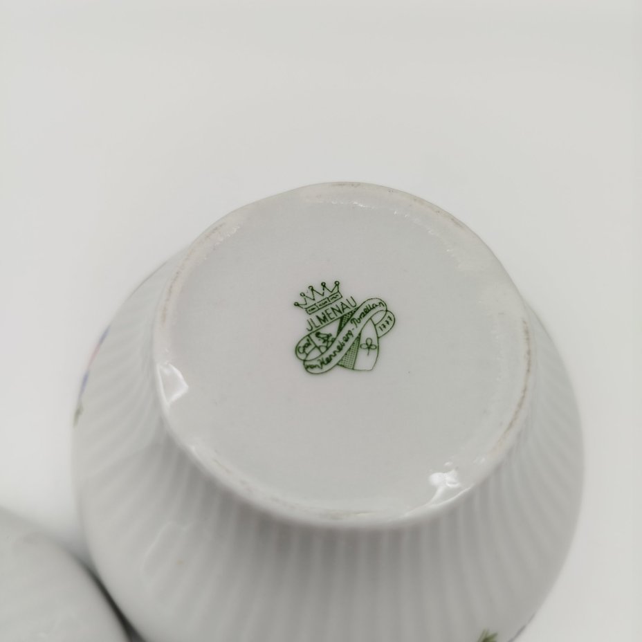 Сахарница с цветочным декором, фарфор, деколь, золочение, Graf Von Henneberg Porzellan, 1777 Jlmenau, Германия, 1973-1990 гг., Graf Von Henneberg Porzellan