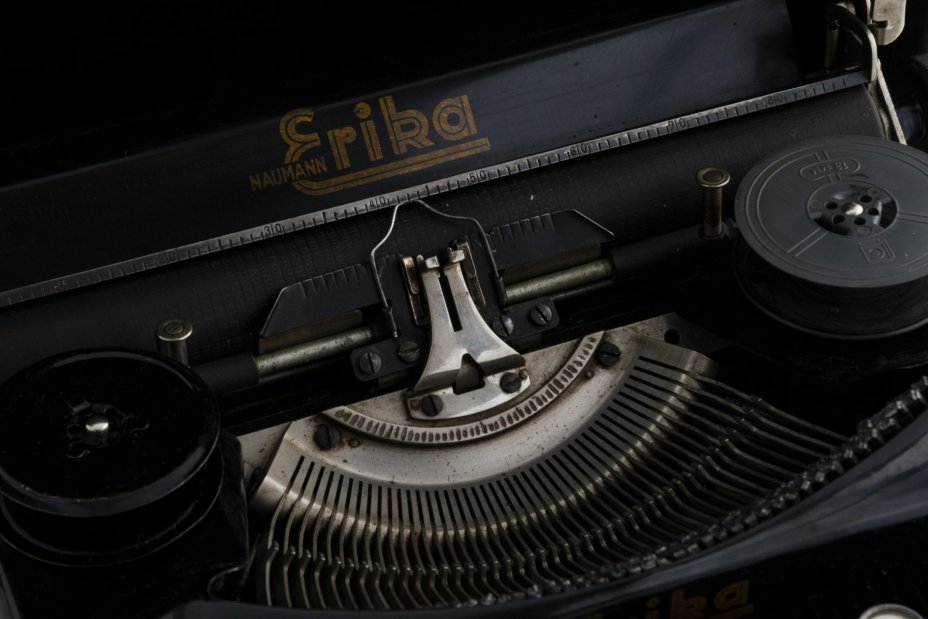 Печатная машинка "Erika" в оригинальном кофре, Seidel & Naumann