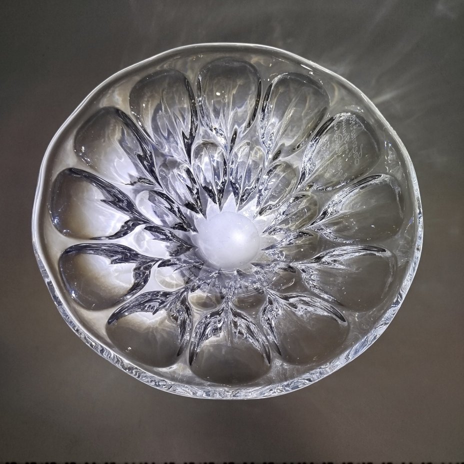 Ваза для фруктов "Глазки" (с дарственной надписью), автор А.П. Лаврова