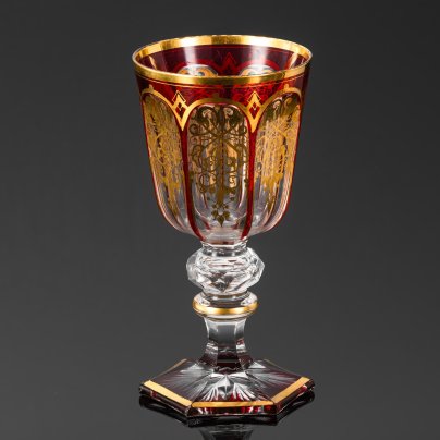 Бокал (кубок) в готическом стиле, хрусталь, резьба, нацвет, золочение, Западная Европа, 1890-1920 гг.