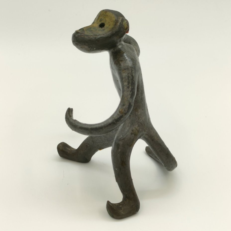 Статуэтка (держатель для перечницы и солонки) "Обезьяна"