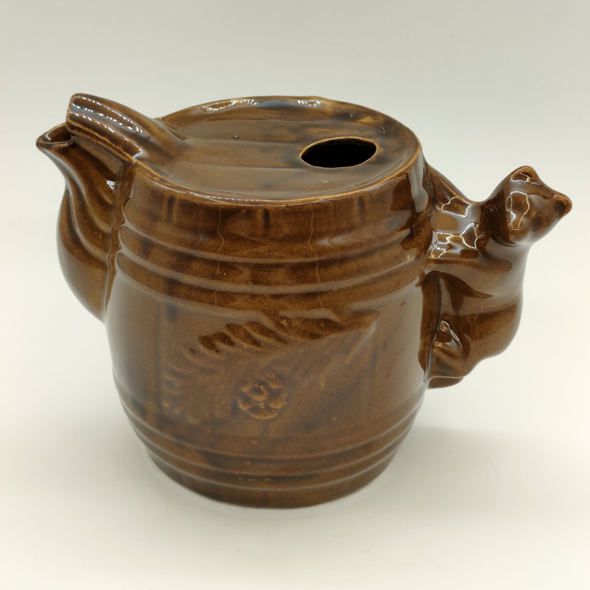 Кувшин "Медвежья бочка", фаянс, глазурь, Ангарский керамический завод, СССР, 1960-1980 гг.