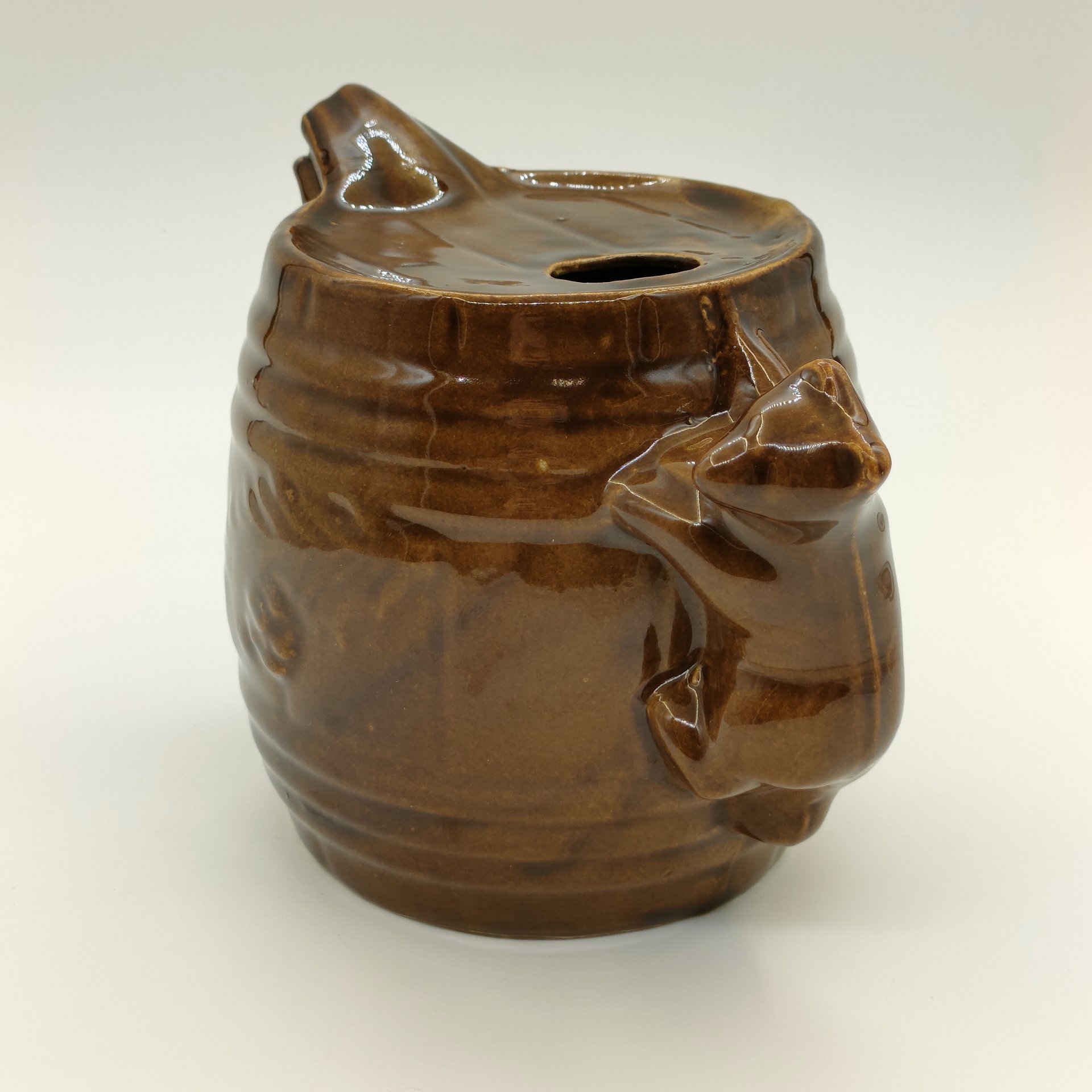 Кувшин "Медвежья бочка", фаянс, глазурь, Ангарский керамический завод, СССР, 1960-1980 гг.