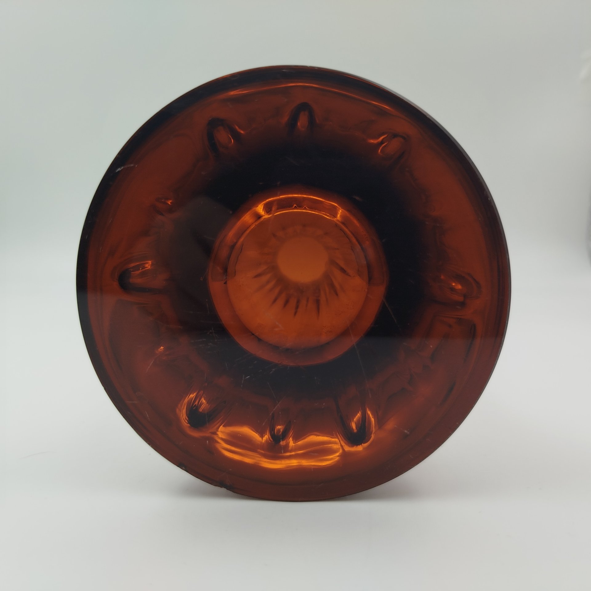 Ваза для цветов карамельного оттенка, Ливанский стекольный завод, стекло, гутная техника, СССР, 1970-1990 гг.