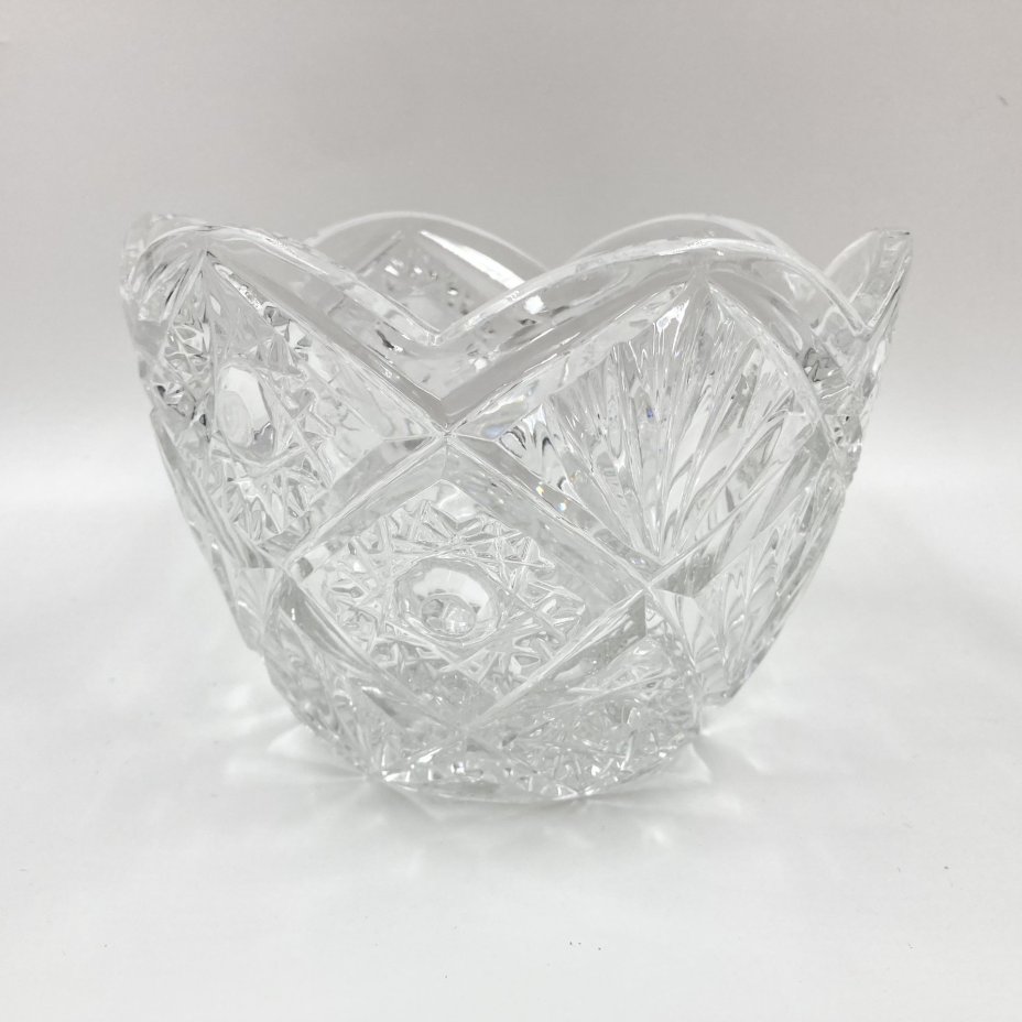 Салатник с резным декором, хрусталь, пресс, СССР, 1970-1990 гг.
