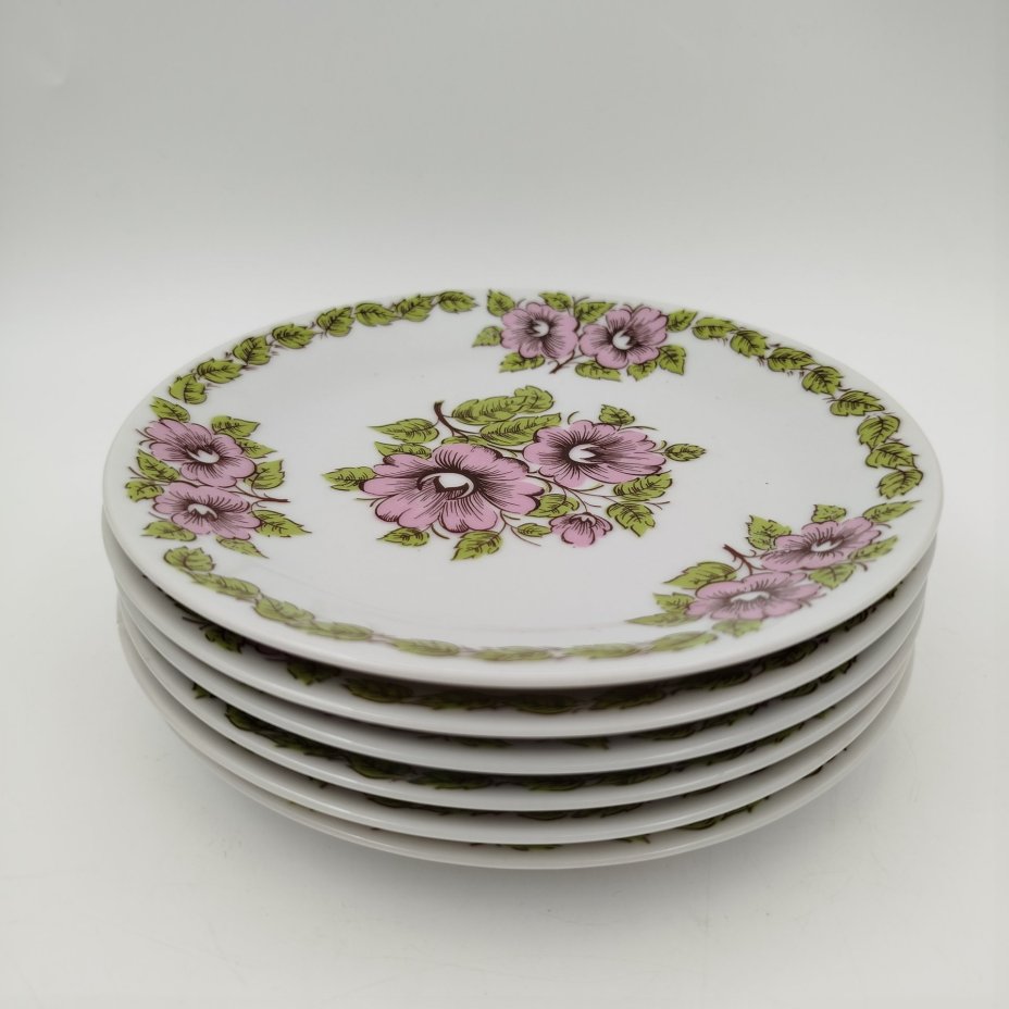 Набор из шести пирожковых тарелок с цветочным декором в розово-зеленой гамме, фарфор, печать, Epiag Royal Czechoslovakia, Чехословакия, 1970-1990 гг.