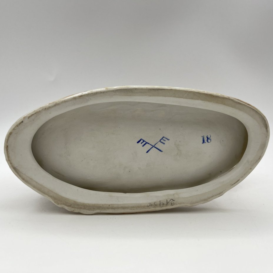 Статуэтка "Кавалер преподносит букет", фарфор, роспись, Германия, 1960-1980 гг.