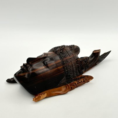 Маска настенная, антропоморфная, Njana Tilem Museum